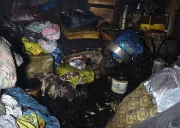 Alanya’da yangın müstakil evi küle çevirdi