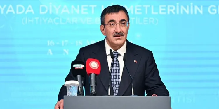 “Suriye halkının yanında olmayı sürdüreceğiz”