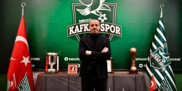 İnegöl Kafkasspor Teknik Direktörü Hasan Uğur Kardal hakem hatalarına dikkat çekti