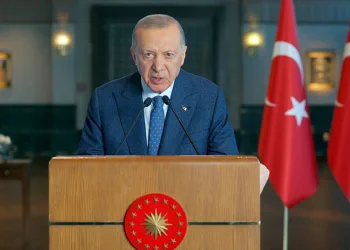 “Sanayi üretiminde ve ihracatta rekorlar kırarak ilerliyoruz”