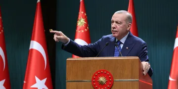Cumhurbaşkanı Erdoğan: Şam asıl sahiplerinin eline geçti