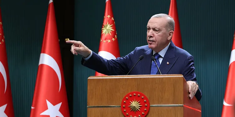 Cumhurbaşkanı Erdoğan: Şam asıl sahiplerinin eline geçti