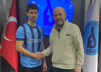 Bursaspor’dan ilk ayrılan isim Hamza Baran Arıkan oldu
