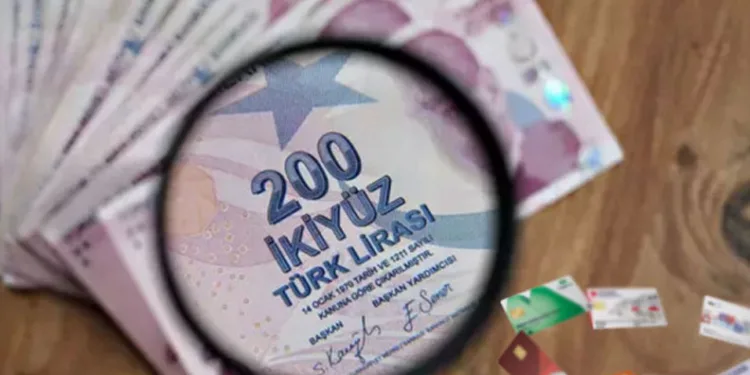 Yemek kartlarına asgari ücret düzenlemesi