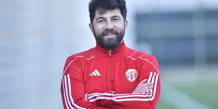 İnegölspor Teknik Direktör İbrahim Dağaşan: “Oyuncularımla gurur duyuyorum”