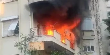 Antalya’da 9 katlı binada korkutan yangın