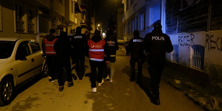 Edirne’de düzensiz göçmenlere dev operasyon