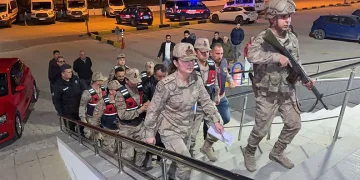 Anne ve çocukların zehirlenmesi olayında 2 tutuklama
