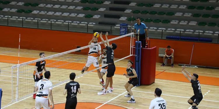İnegöl Belediyespor set vermedi