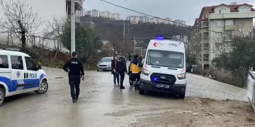 Tartıştığı kocasını omzundan bıçakladı
