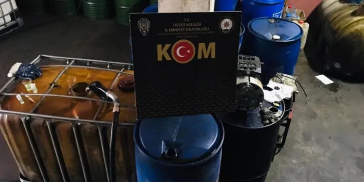 Düzce’de bin 230 litre kaçak akaryakıt ele geçirildi