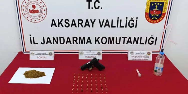 Uyuşturucu taciri jandarmanın operasyonuyla yakalandı