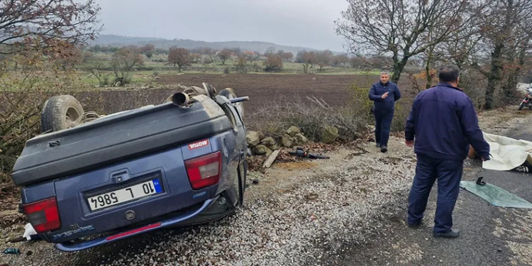 Balıkesir’de trafik kazası: 1 ölü, 2 yaralı