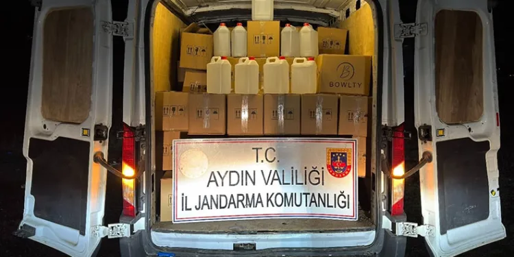 Aydın’da 1 ton 600 litre etil alkol ele geçirdi