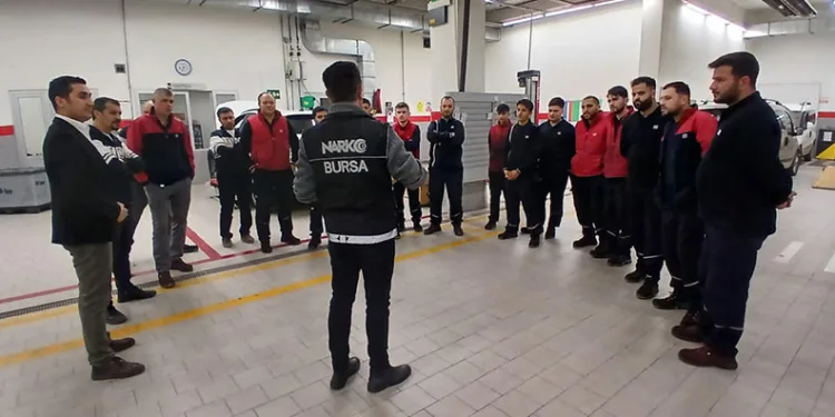 Bursa’da narkotik vatandaşı bilgilendirdi
