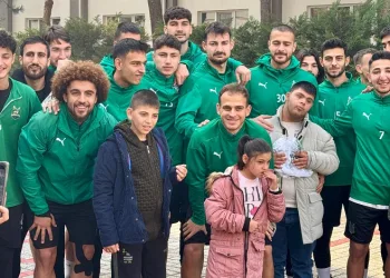 İnegöl Kafkaslı futbolculardan özel çocuklara ziyaret
