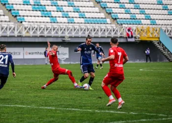 Bursa Nilüfer FK son dakika golüyle yıkıldı