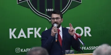 İnegöl Kafkasspor’un yeni başkanı Sedat Yavuz oldu