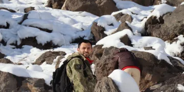 Doğaseverler soğuk havalarda keklikleri unutmadı