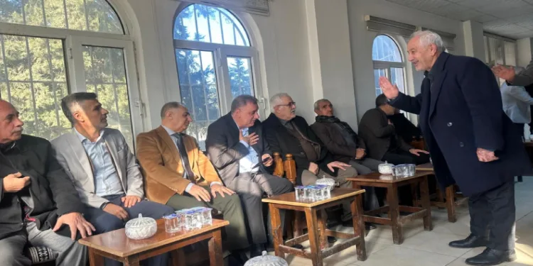 Sağlık-Sen heyetinden aileye taziye ziyareti