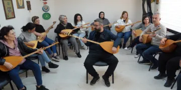 Ücretsiz saz kursuna yoğun ilgi