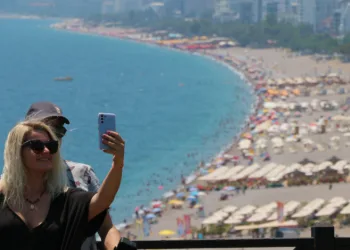 Antalya turizmde rekor yolunda