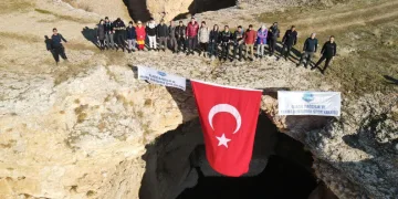 Doğa severler, kanyonların güzelliklerini keşfetti
