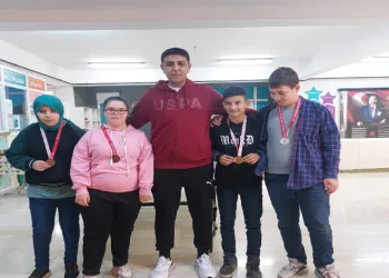 Spor’a karşılık madalya kazandılar