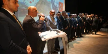 Oltulular gurbette buluştu
