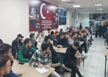 Adilcevaz’da yurdunda tahliye-yangın tatbikatı