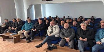 Erzincan’da budama eğitimleri başladı