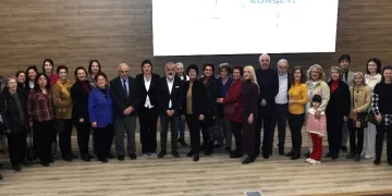 Binnur Pektaş, meclis başkanı oldu