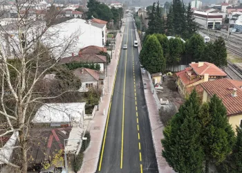 YHT İstasyonu’na bağlanan cadde yenilendi