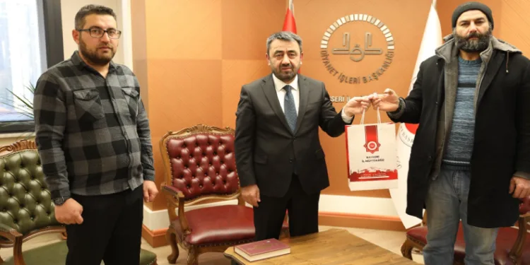 “Kayseri halkı bizlere gönlünü açtı”