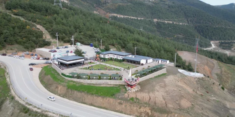 Gürsu’nun ödüllü bakım merkezi bir yaşında