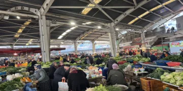 Faiş fiyatlara rağmen ilgi büyük