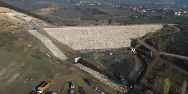 Yeni baraj ile 6 bin 950 dekar tarım alanı sulanacak