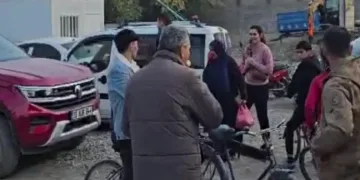 Esad rejiminin bitişini kutladı.