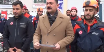 Tunceli’de depreme müdahale için konteynerler kuruldu.