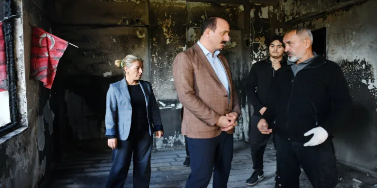 Evi yanan aileye destek sözü
