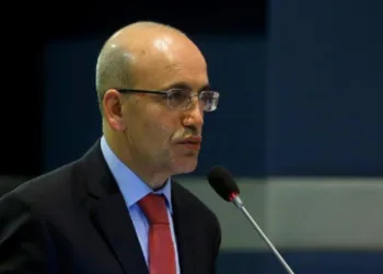 “Cari açık 7,7 milyar dolara indi”