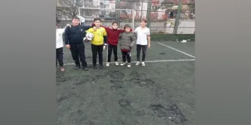 Patates tarlası değil, futbol sahası