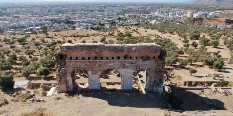 “Tralleis Antik Kenti turizme kazandırılıyor!”