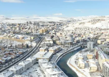 Bayburt’a kuvvetli kar uyarısı.