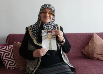 Rizeli annenin 24 yıllık evlat hasreti
