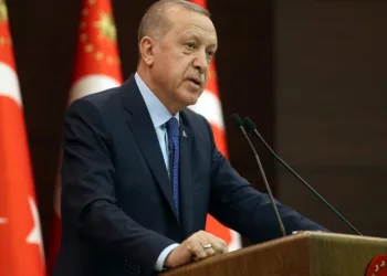 “Özgür Bey, Esad’a niye gitmedin?”