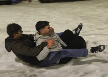 Boztepe beyaz gelinliğini giydi