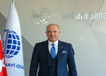 “İkinci Yüzyılda Yazılım Geleceği Zirvesi”