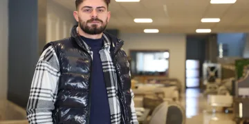 “Güvenlik Kamerasında İyilik: İşletme Sahibi Arıyor”
