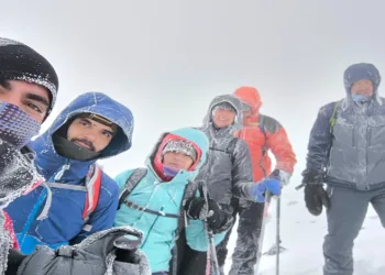 Dondurucu Soğukta Ağrı Dağı’na Tırmanış